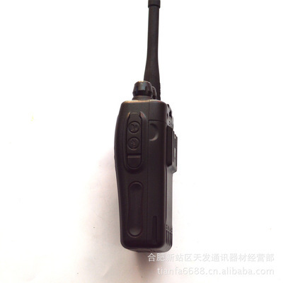 北峰BF-660無線對講機——專業(yè)手持通信設(shè)備的可靠選擇